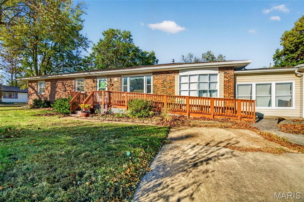 Photo of 589 Basswood Drive, Rolla, MO 65401 (MLS # 26067229)