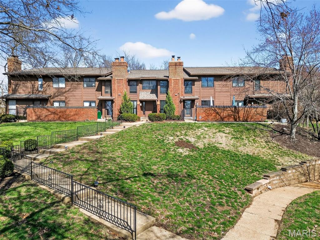 Briar Hill Farm Ii Condo - Residential