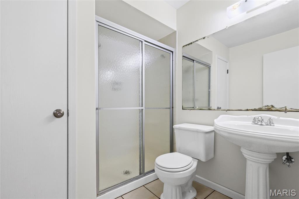 Shadows 04 - Residential