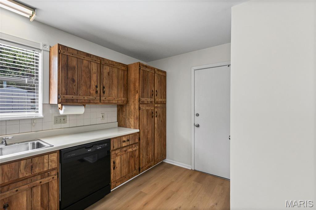 Shadows 04 - Residential