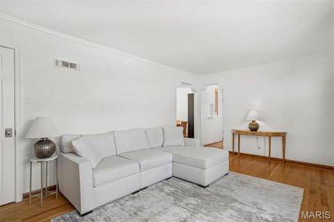 Tiny photo for 1218 Culverhill Drive, Webster Groves, MO 63119 (MLS # 26018215)