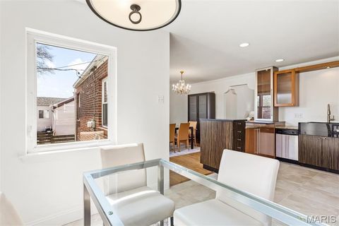 Tiny photo for 1218 Culverhill Drive, Webster Groves, MO 63119 (MLS # 26018215)