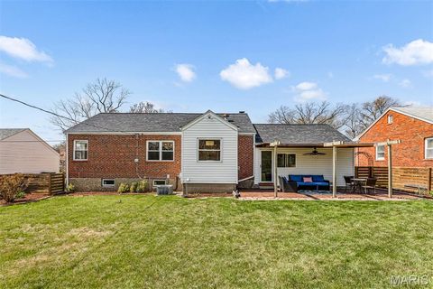 Tiny photo for 1218 Culverhill Drive, Webster Groves, MO 63119 (MLS # 26018215)