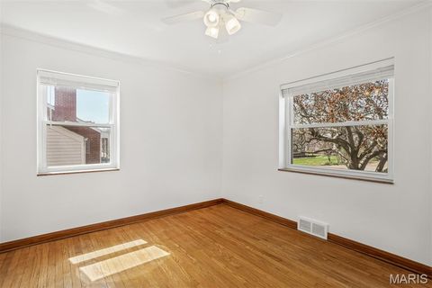 Tiny photo for 1218 Culverhill Drive, Webster Groves, MO 63119 (MLS # 26018215)