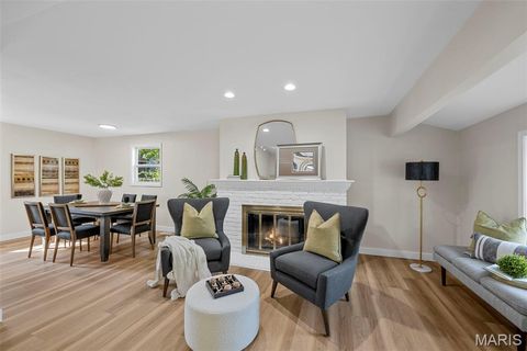 Tiny photo for 6870 Foxcroft Drive, St Louis, MO 63123 (MLS # 25069995)