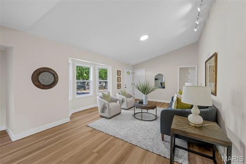 Tiny photo for 6870 Foxcroft Drive, St Louis, MO 63123 (MLS # 25069995)