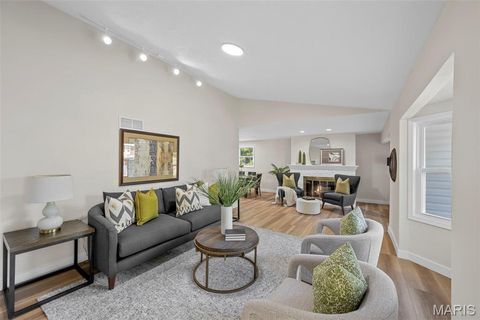 Tiny photo for 6870 Foxcroft Drive, St Louis, MO 63123 (MLS # 25069995)