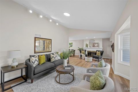 Tiny photo for 6870 Foxcroft Drive, St Louis, MO 63123 (MLS # 25069995)