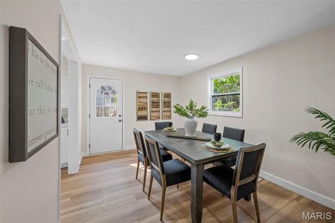 Tiny photo for 6870 Foxcroft Drive, St Louis, MO 63123 (MLS # 25069995)