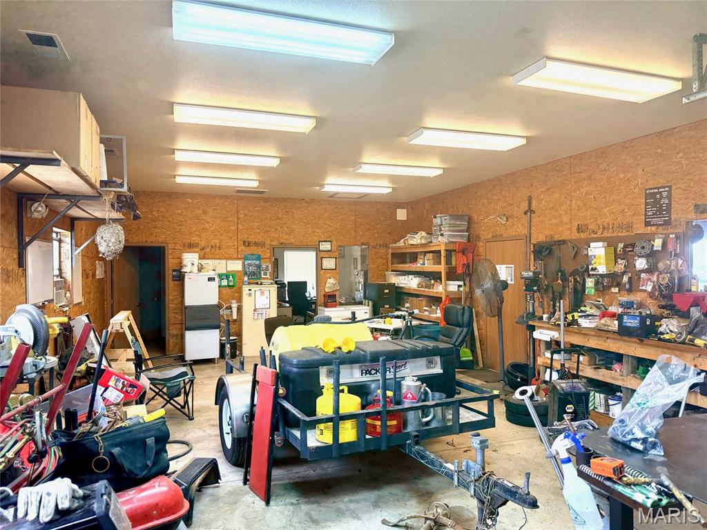 Farmington Executive Park - Commercial Sale