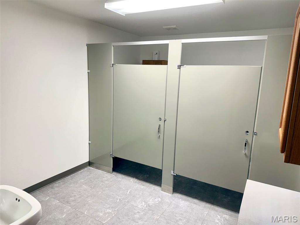 Farmington Executive Park - Commercial Sale