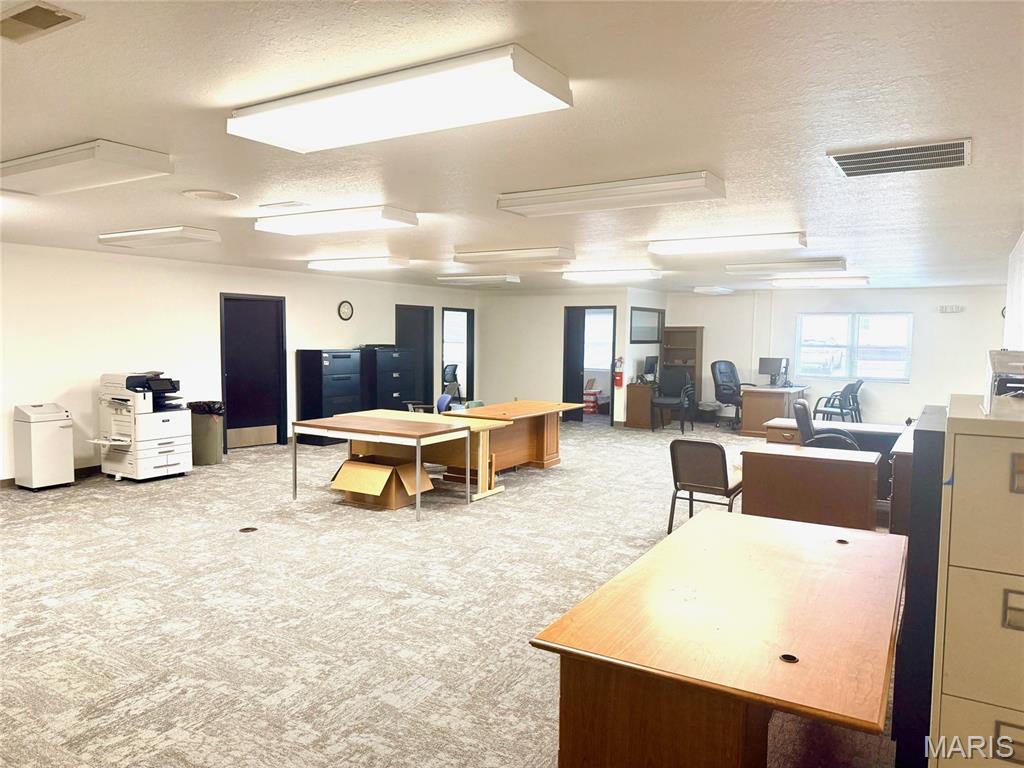 Farmington Executive Park - Commercial Sale