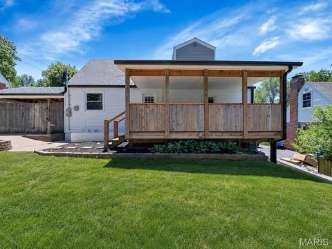 Tiny photo for 7065 Foxcroft Drive, St Louis, MO 63123 (MLS # 26029971)