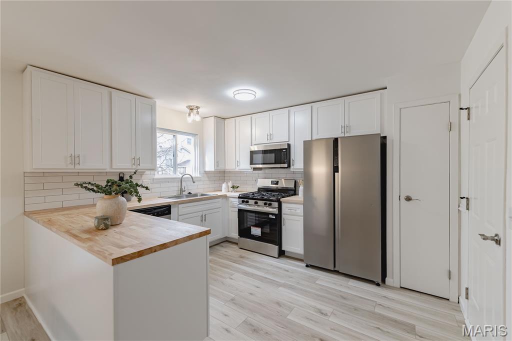 Fox Lake Meadows 1 - Residential