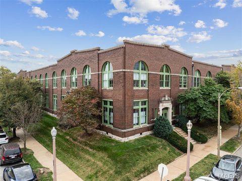 4242 Laclede Avenue 106 St Louis MO 63108