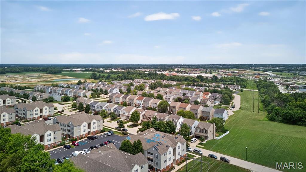 Lake St Louis, Missouri 63367, United States, 2 Bedrooms Bedrooms, ,2 BathroomsBathrooms,Residential,Active,180908