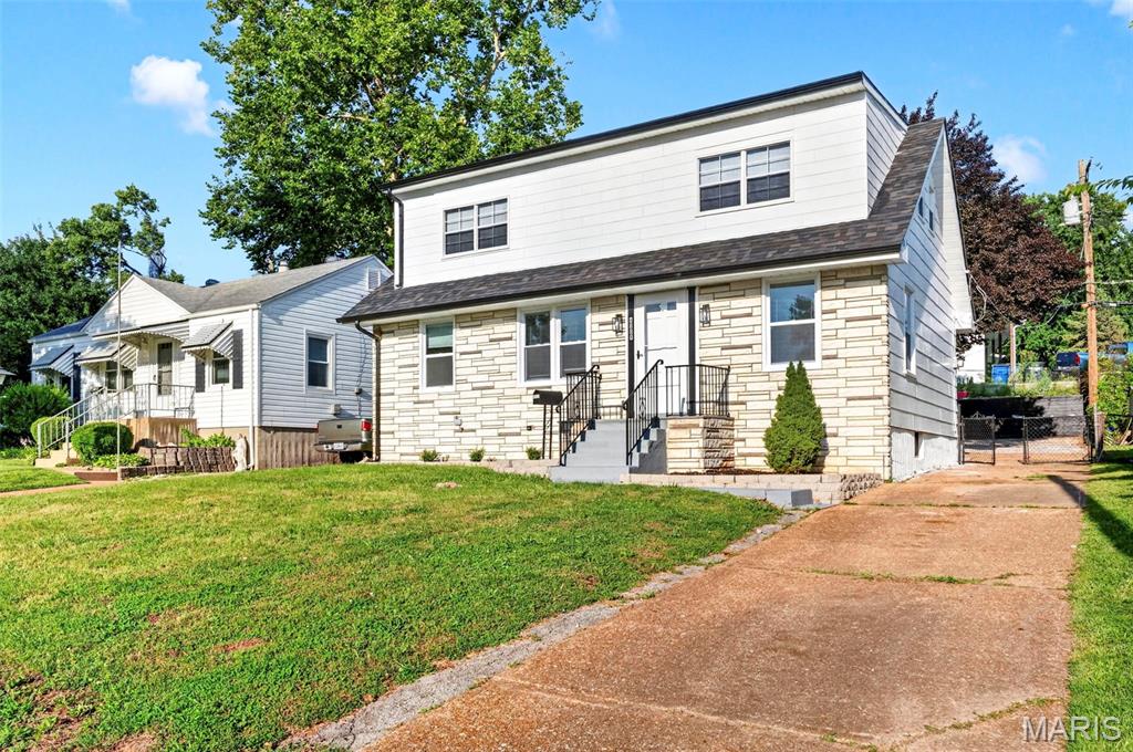 Photo of 4508 Saint Leo Lane, St Ann, MO 63074 (MLS # 26057545)