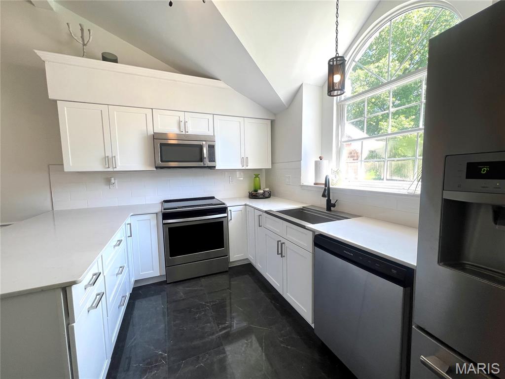 Woodlake Village Condo 8 - Residential