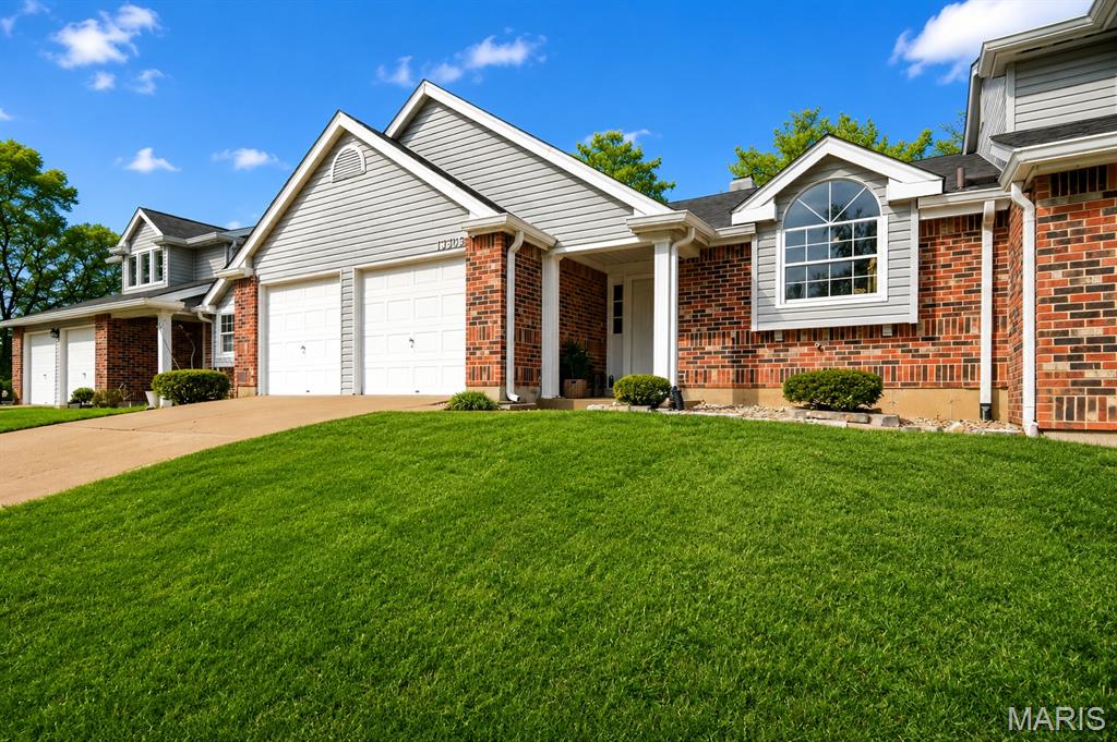 Woodlake Village Condo 8 - Residential