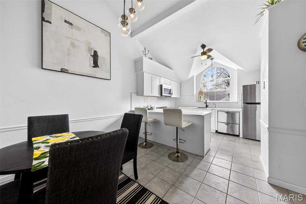 Woodlake Village Condo 8 - Residential