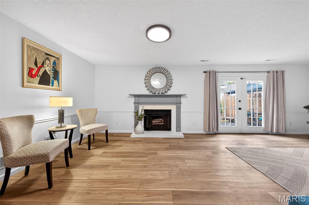 Woodlake Village Condo 8 - Residential