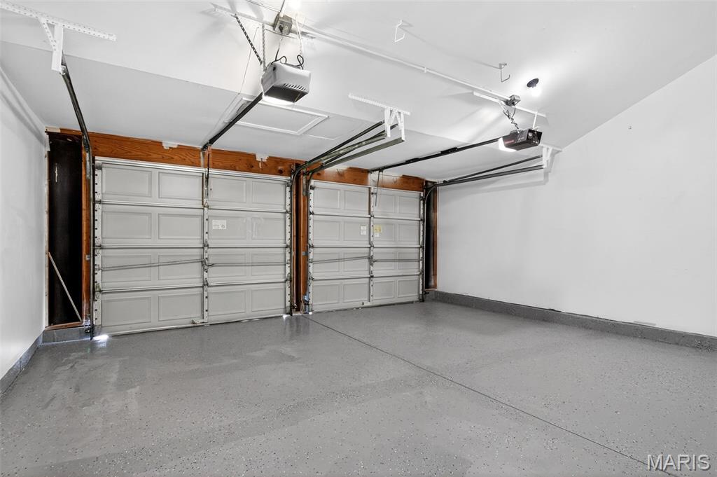 Woodlake Village Condo 8 - Residential