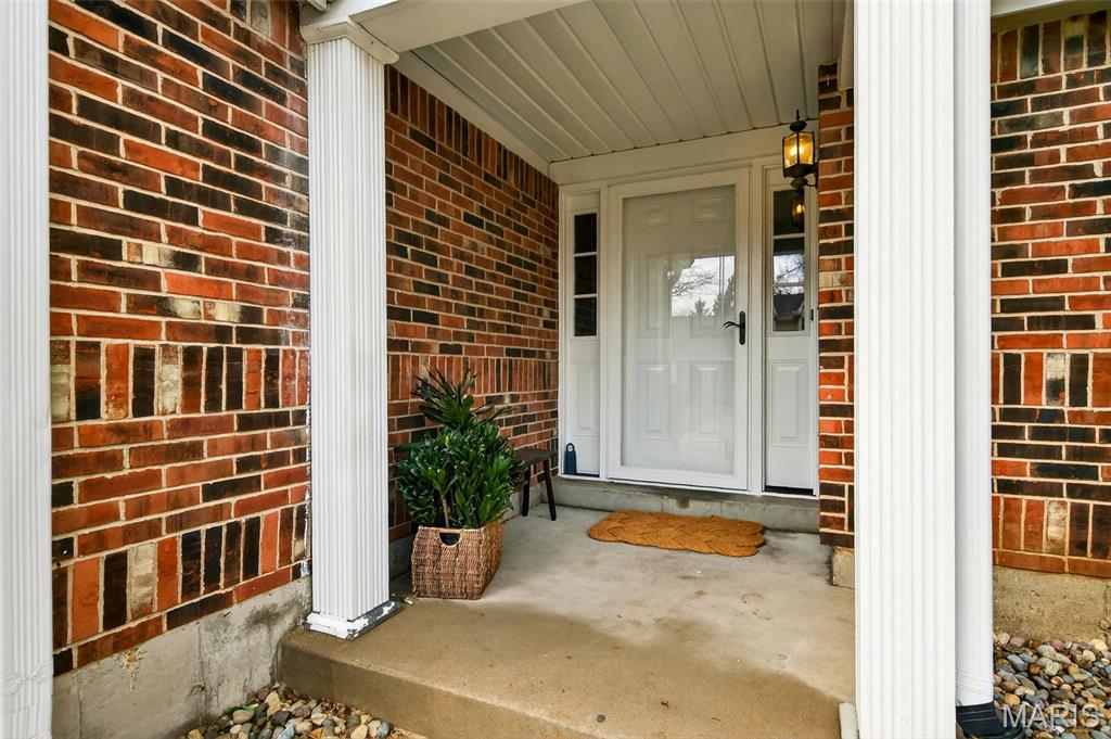 13305 Woodlake Village Court