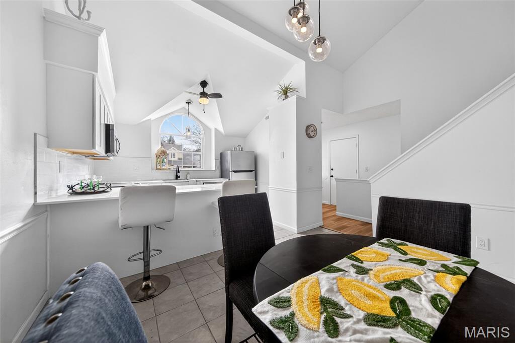 Woodlake Village Condo 8 - Residential