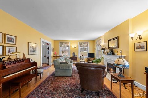 Tiny photo for 321 S Elm Avenue, Webster Groves, MO 63119 (MLS # 25078149)