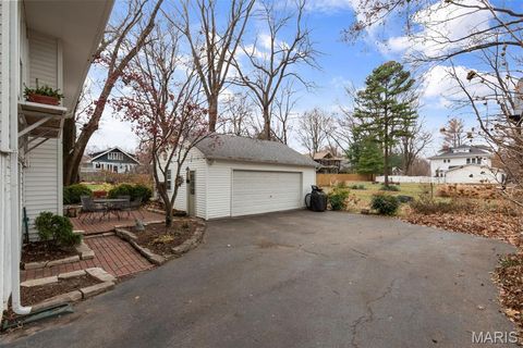 Tiny photo for 321 S Elm Avenue, Webster Groves, MO 63119 (MLS # 25078149)