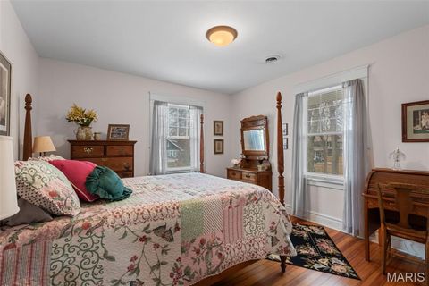 Tiny photo for 321 S Elm Avenue, Webster Groves, MO 63119 (MLS # 25078149)