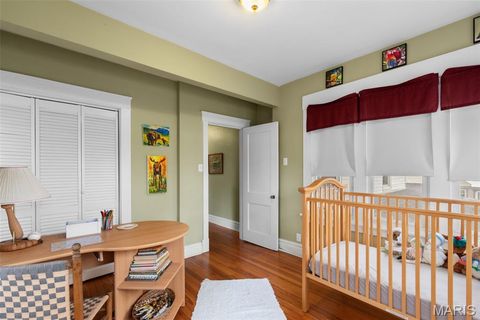 Tiny photo for 321 S Elm Avenue, Webster Groves, MO 63119 (MLS # 25078149)