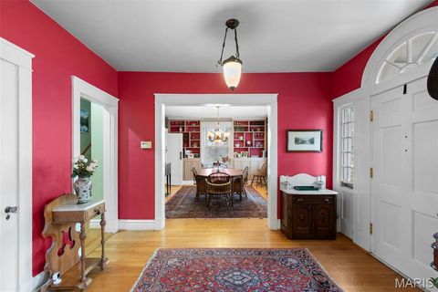 Tiny photo for 321 S Elm Avenue, Webster Groves, MO 63119 (MLS # 25078149)