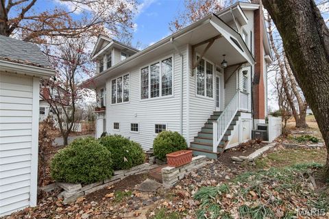 Tiny photo for 321 S Elm Avenue, Webster Groves, MO 63119 (MLS # 25078149)