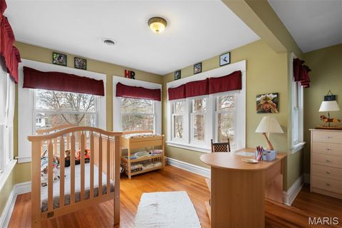 Tiny photo for 321 S Elm Avenue, Webster Groves, MO 63119 (MLS # 25078149)