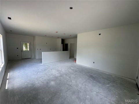 Tiny photo for 217 S 6th Street, Elsberry, MO 63343 (MLS # 26029372)