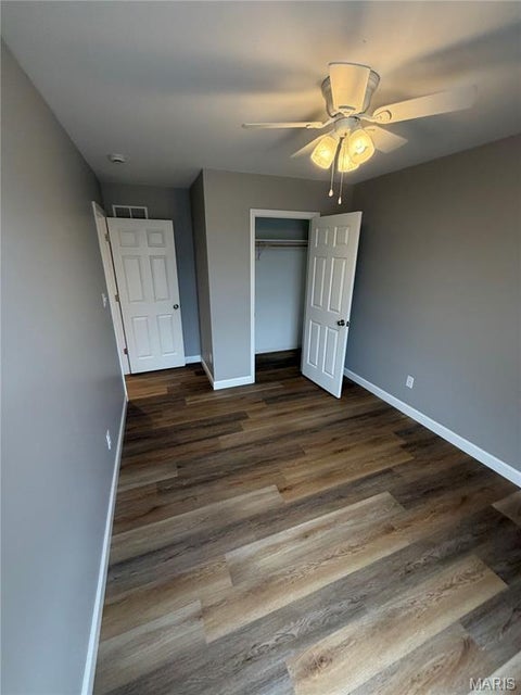 Tiny photo for 217 S 6th Street, Elsberry, MO 63343 (MLS # 26029372)