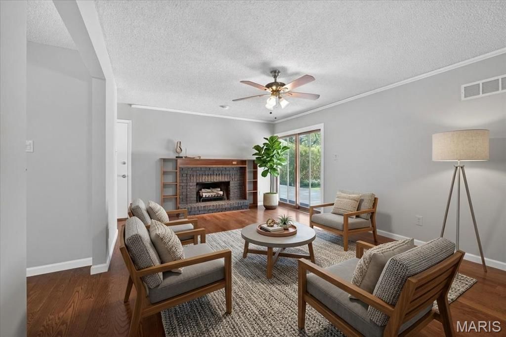 Photo of 1421 Nancy Lee Drive, St Louis, MO 63146 (MLS # 26011211)
