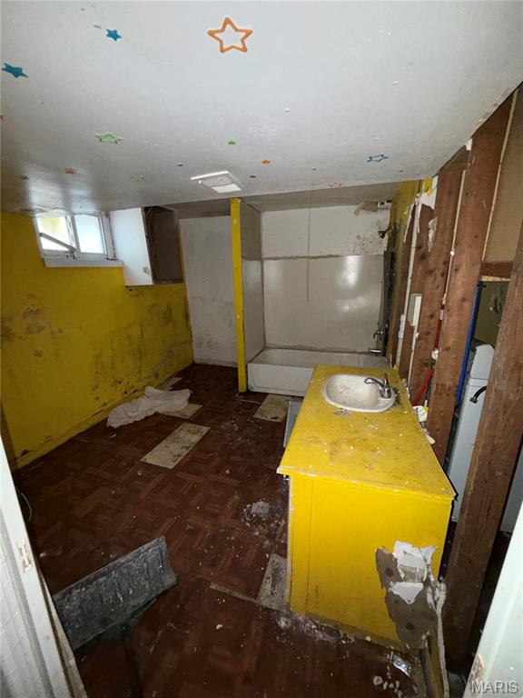 Berkeley, Missouri 63134, United States, 3 Bedrooms Bedrooms, ,3 BathroomsBathrooms,Residential,Active,168376