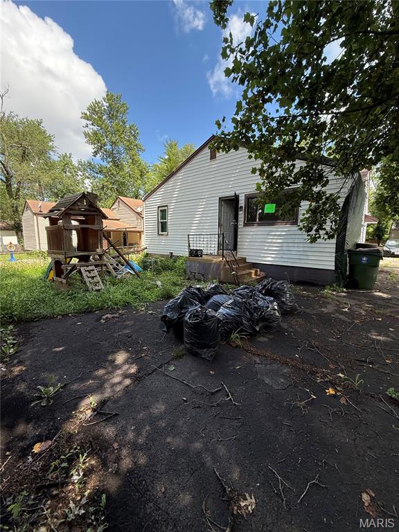 Berkeley, Missouri 63134, United States, 3 Bedrooms Bedrooms, ,3 BathroomsBathrooms,Residential,Active,168376