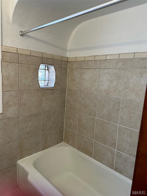 6614 Devonshire Avenue