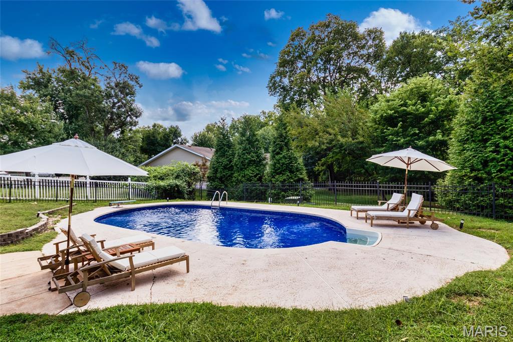 477 Ironwood Drive