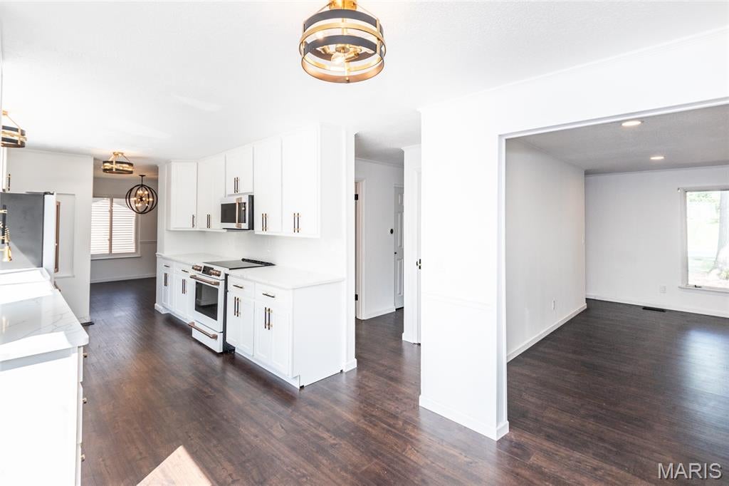 477 Ironwood Drive