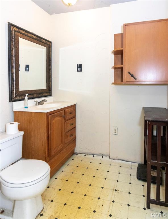 Ivorys - Commercial Sale