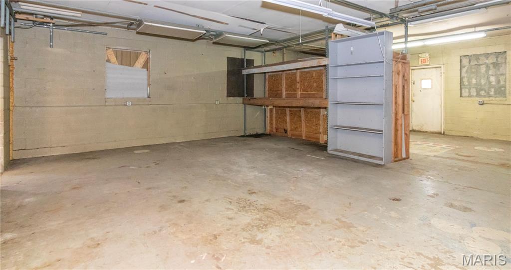 Ivorys - Commercial Sale