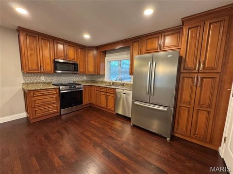 Tiny photo for 701 Fernview Drive, Creve Coeur, MO 63141 (MLS # 26006109)