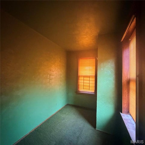 Tiny photo for 5537 Beacon Avenue, St Louis, MO 63120 (MLS # 26069326)