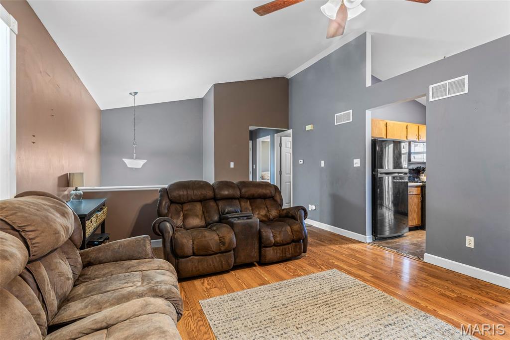 Valley Oaks East - Residential