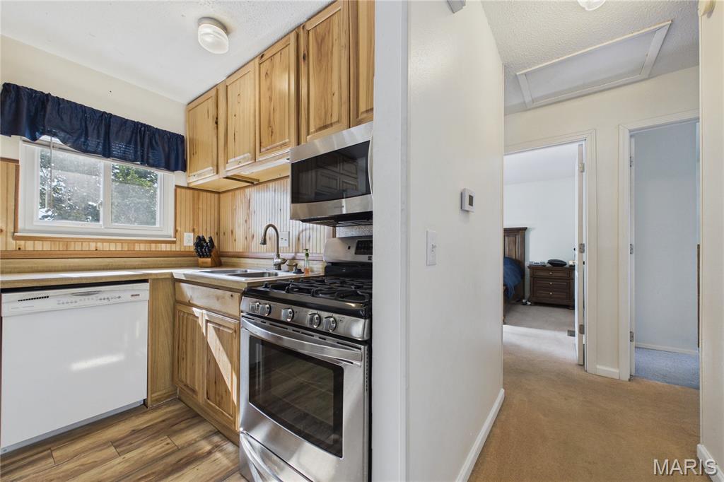 2552 Medford Drive