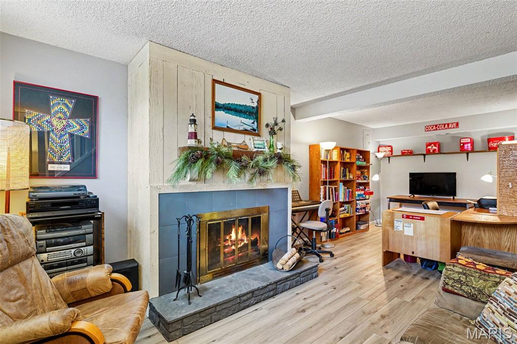 Village Of Muir Hilltop Villages 1 - Residential